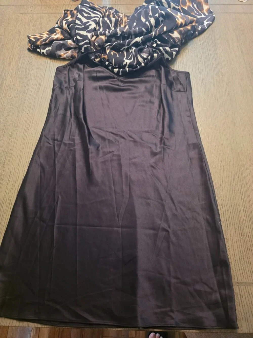 Trina Turk Silk Blend Animal Print Layered Lightweight Dress 6 EUC Lightweight - Picture 5 of 13